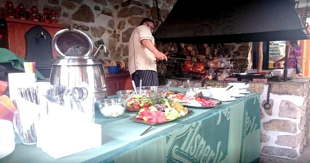מלון Kamenice Stirinska Stodola U Prahy מראה חיצוני תמונה